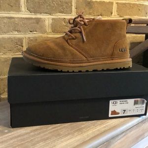 Ugg Mens Size 7 Neumel
